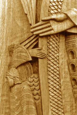 Ange et main de la sculpture d'un Christ en majesté en chêne